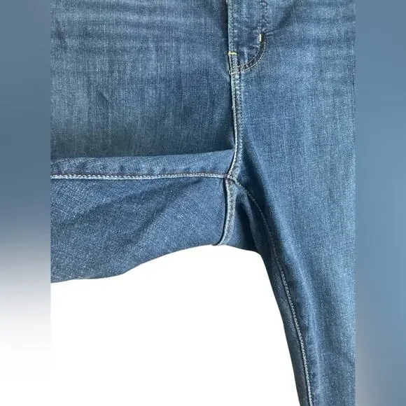 Women's Levi’s size 22W jeans Plus Size 721 High-Rise Skinny Jeans irregular - Picture 6 of 11